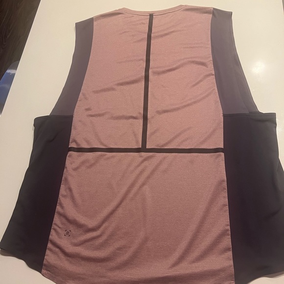 Lululemon - Men Take The Moment Sleeveless Robert Geller Collab Redu Tank Top - Picture 2 of 5